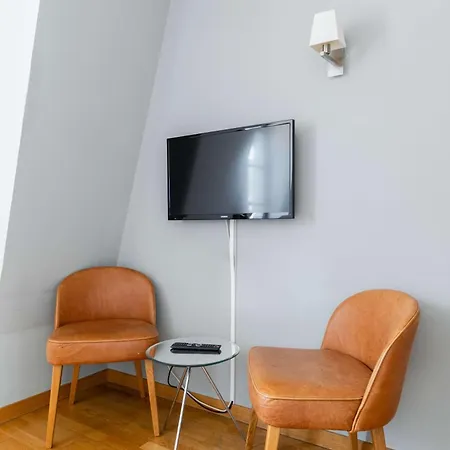 503 - Dans Un Immeuble 5 Apartment Paris